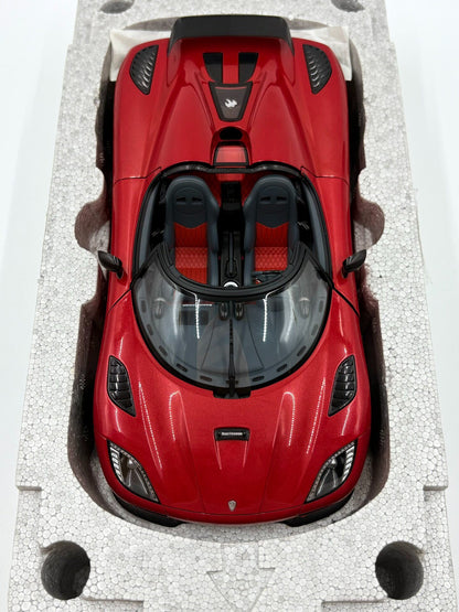 AUTOart Koenigsegg Agera RedDiecastModel 1:18 - immagine 5