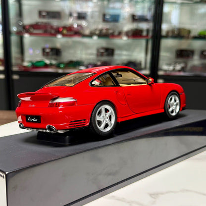 AUTOart Porsche 911 Turbo 1:18 Alloy Model image 5