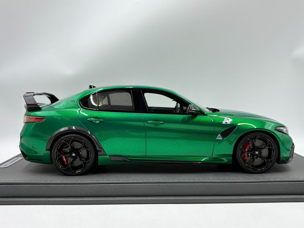 BBR GTAm 1:18 Green - immagine 5