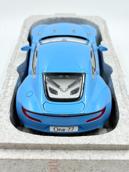 AUTOart Aston MartinONE-77 OpeningModel 1:18 - immagine 5