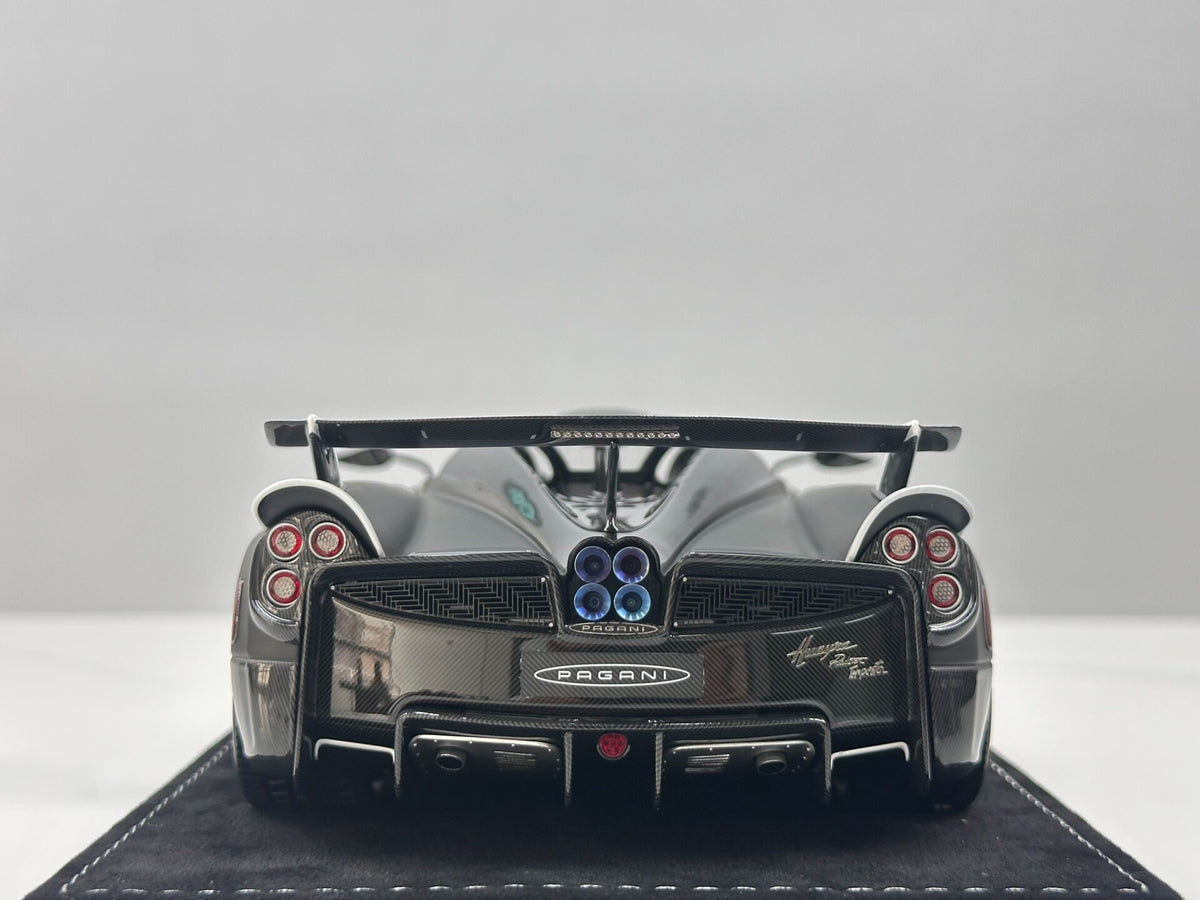 HH MODEL Pagani Huayra Matte 1:18 - immagine 5