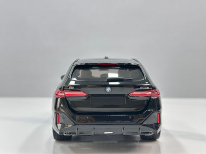 MINICHAMPS BMW i5 M60 TOUR TOURING 2024 110023602 1:18 - immagine 5