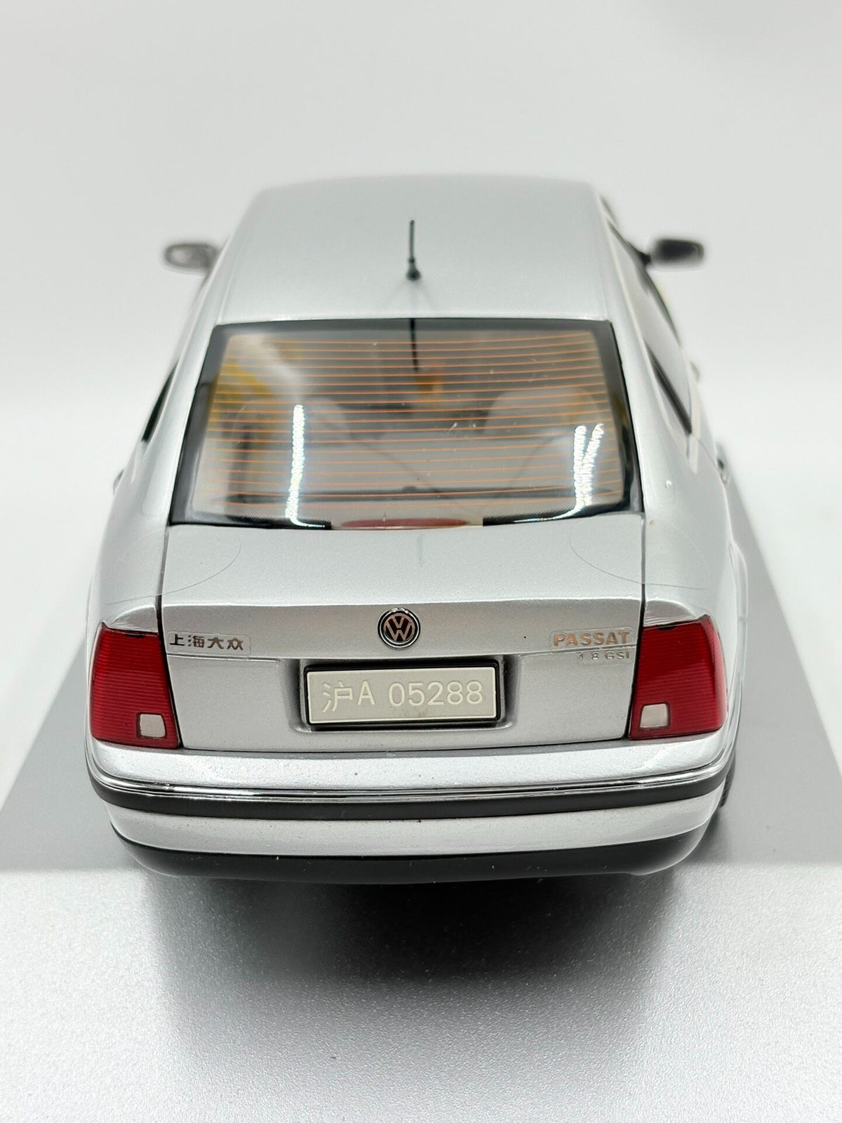 Scale Model Silver - immagine 5