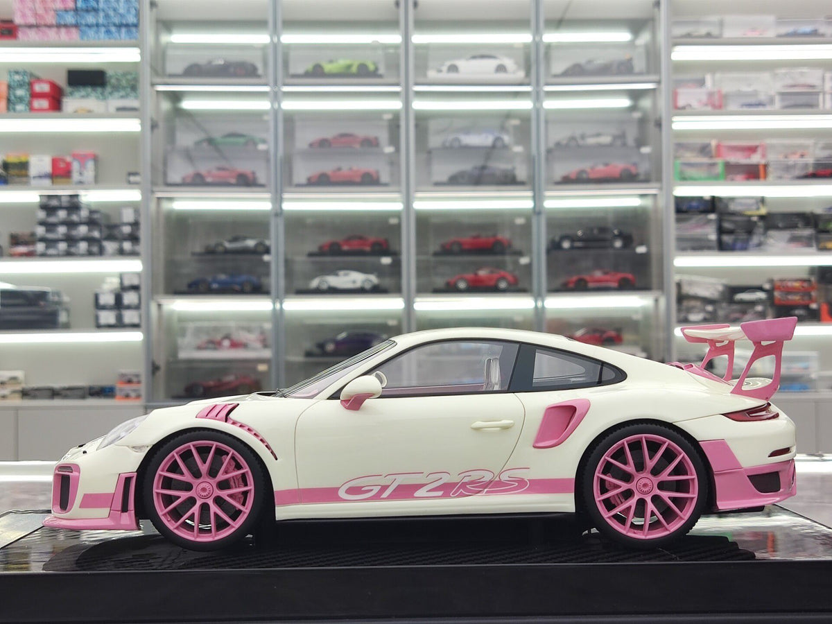 Scale Model UU Porsche 911 RS JS-UU008 1:18 - immagine 5