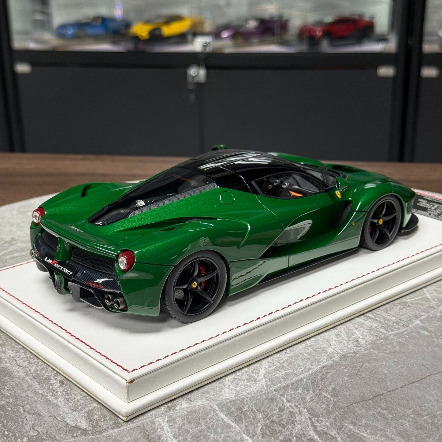 DG Ferrari LaFerrari 1:18 Resin Model image 5