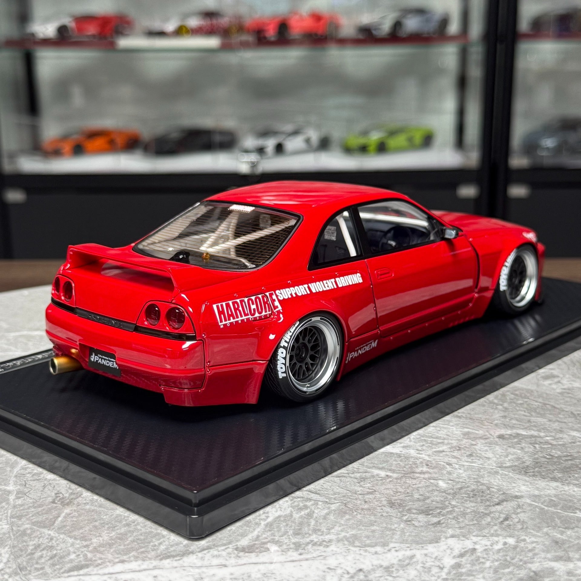 Ignition Model Nissan R33 PANDEM GT-R 1:18 Resin Model image 5