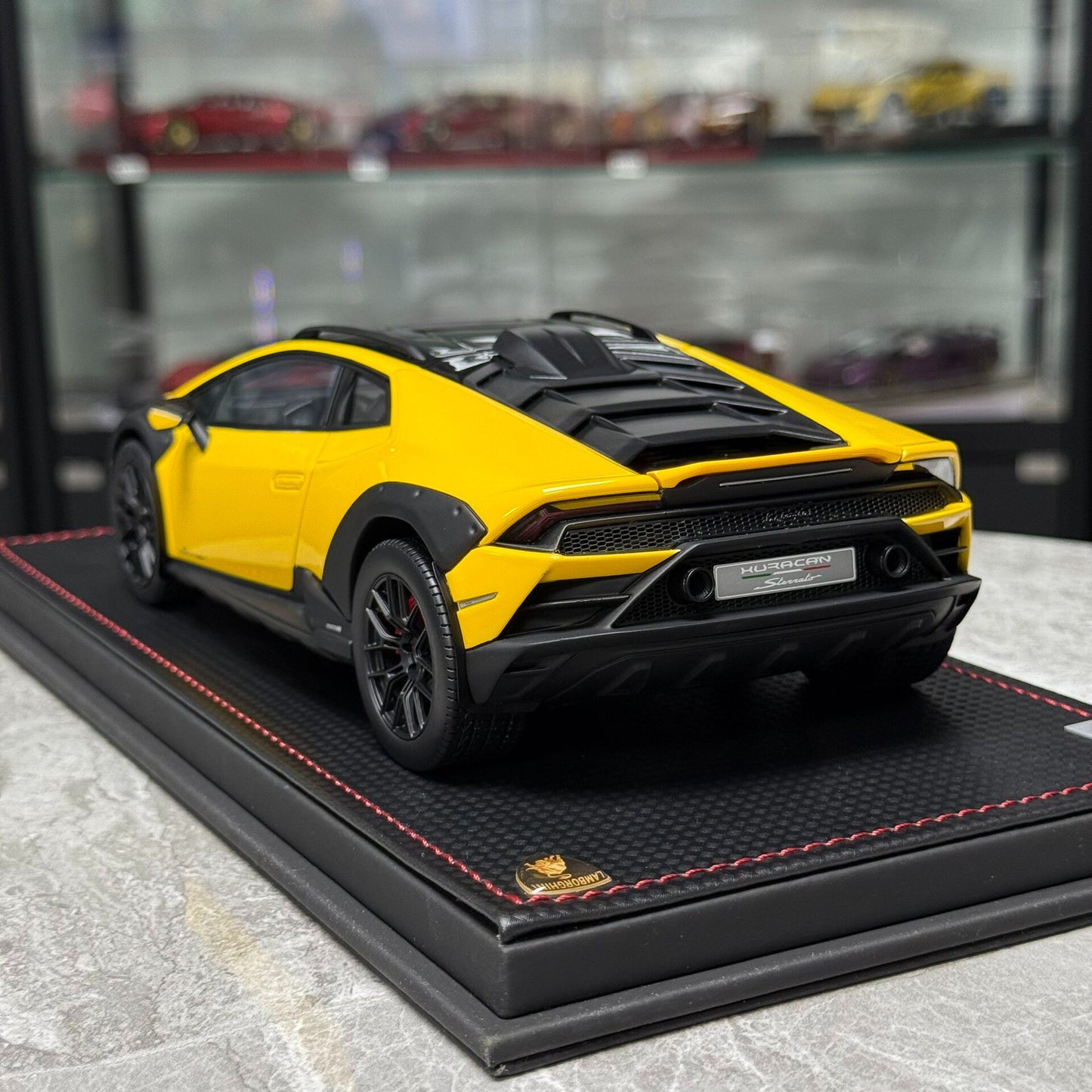 MR Lamborghini 1:18 Resin Model image 6