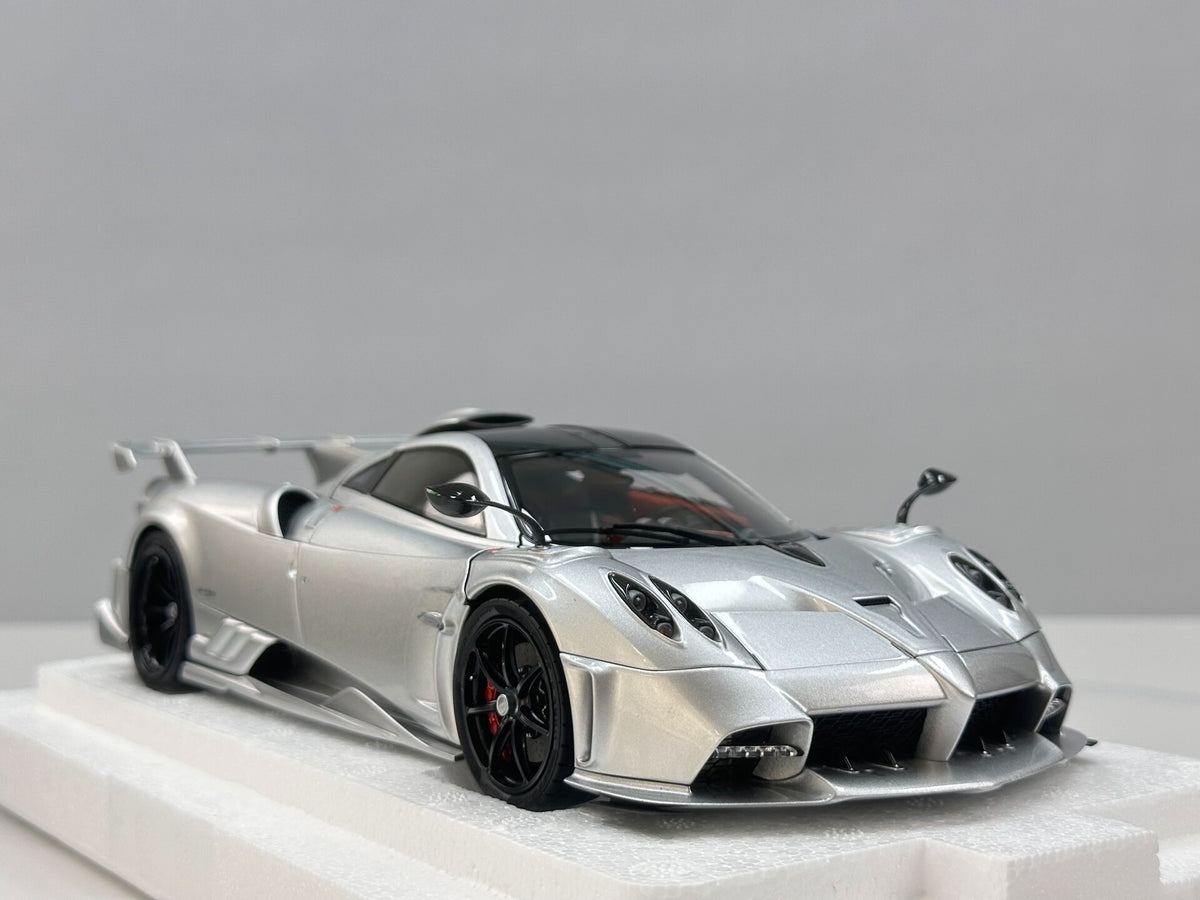 Scale Model LCD Pagani Imola L 125 1:18 Silver - immagine 6