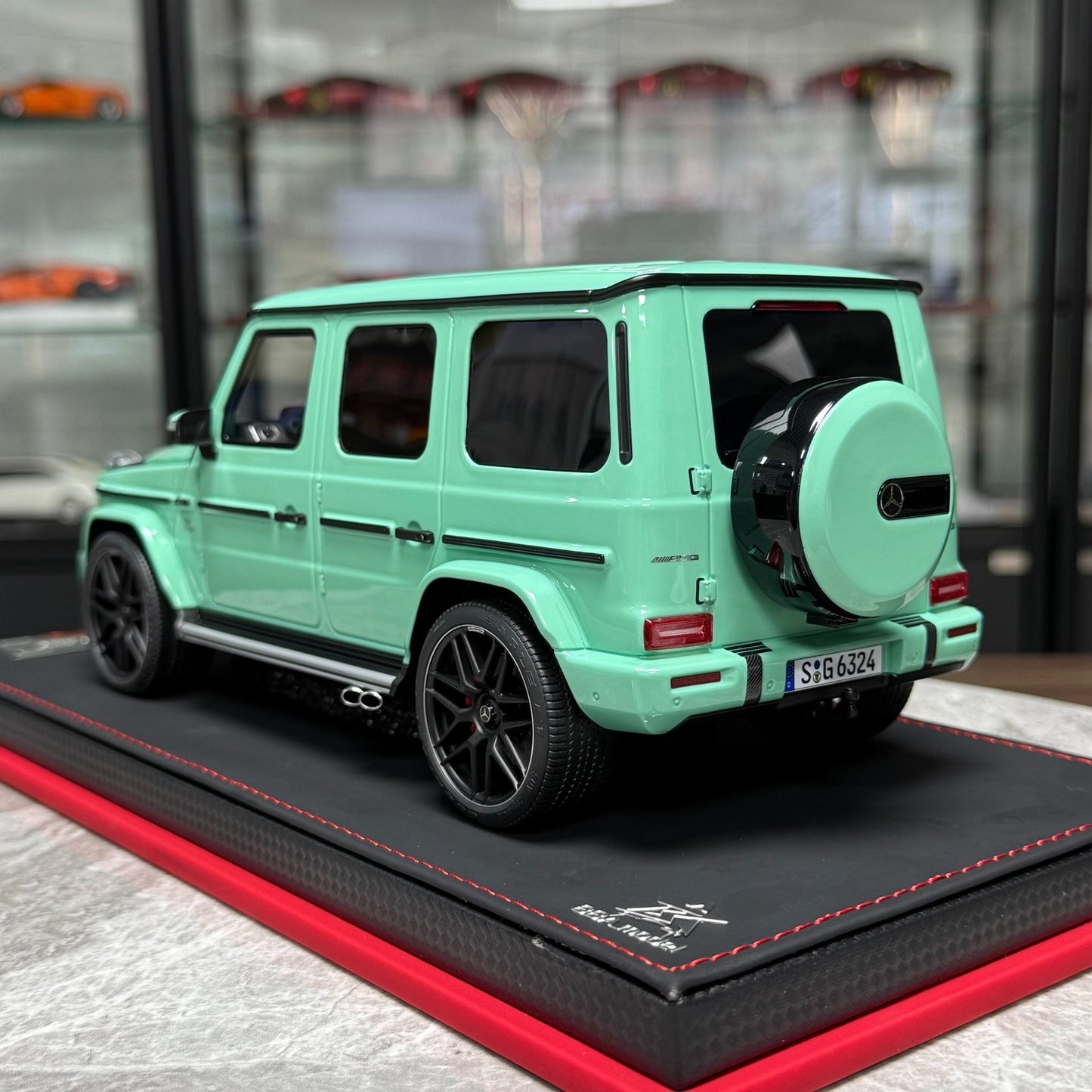 BBA Model Mercedes-Benz G63 AMG 1:18 Resin Model image 6