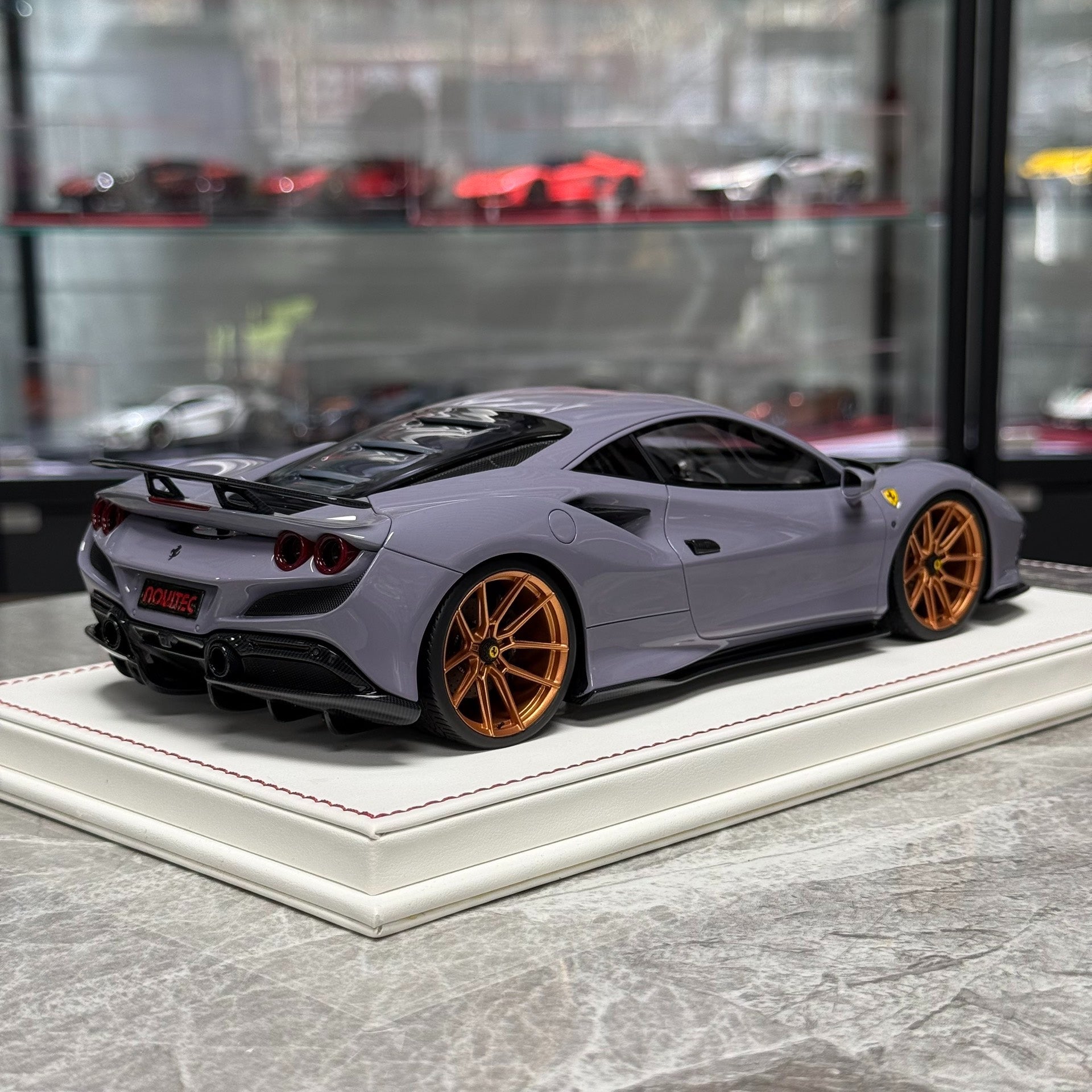 DG Ferrari F8 Tributo 1:18 Resin Model image 6