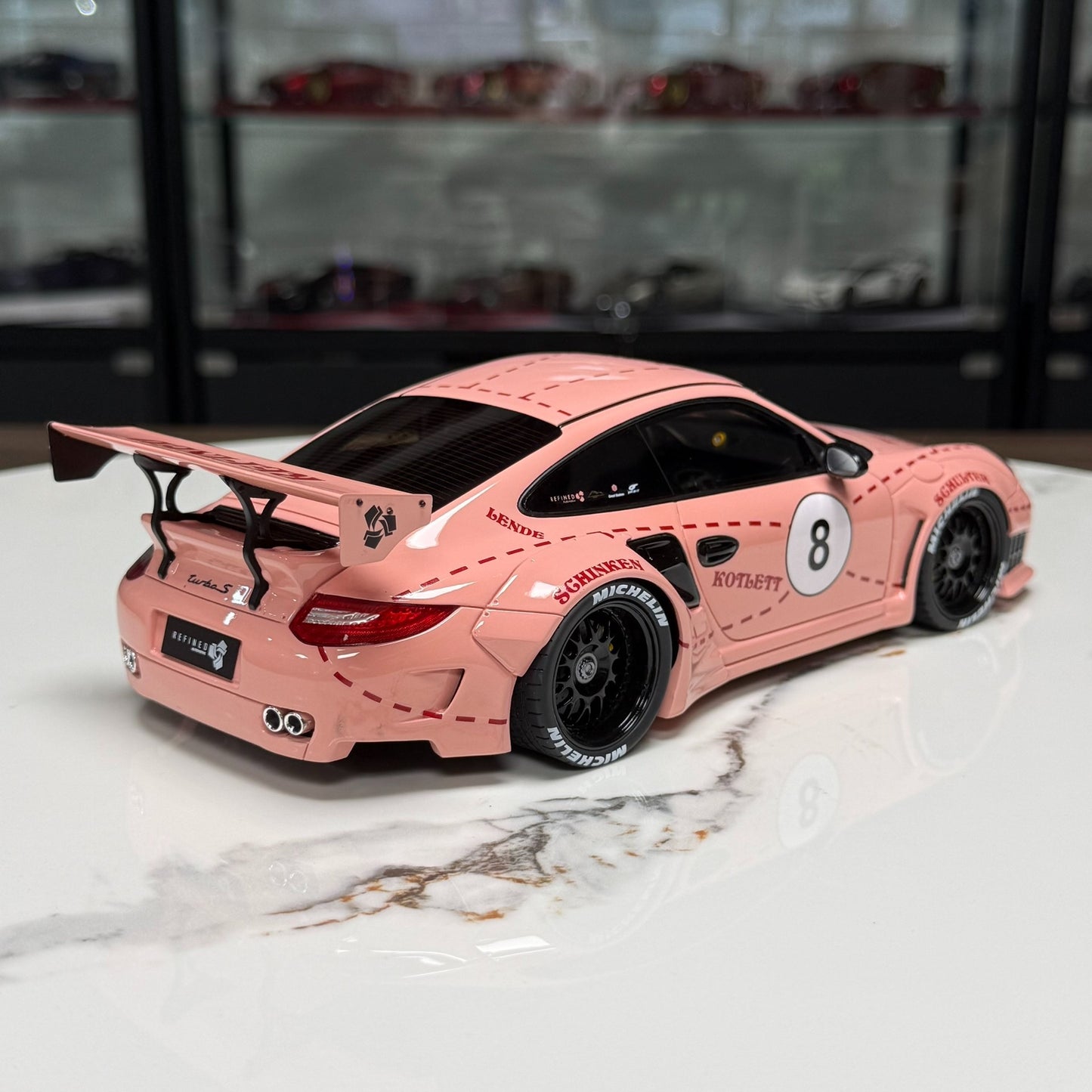GT Spirit Porsche 911 997 LB-WORKS 1:18 Resin Model image 6