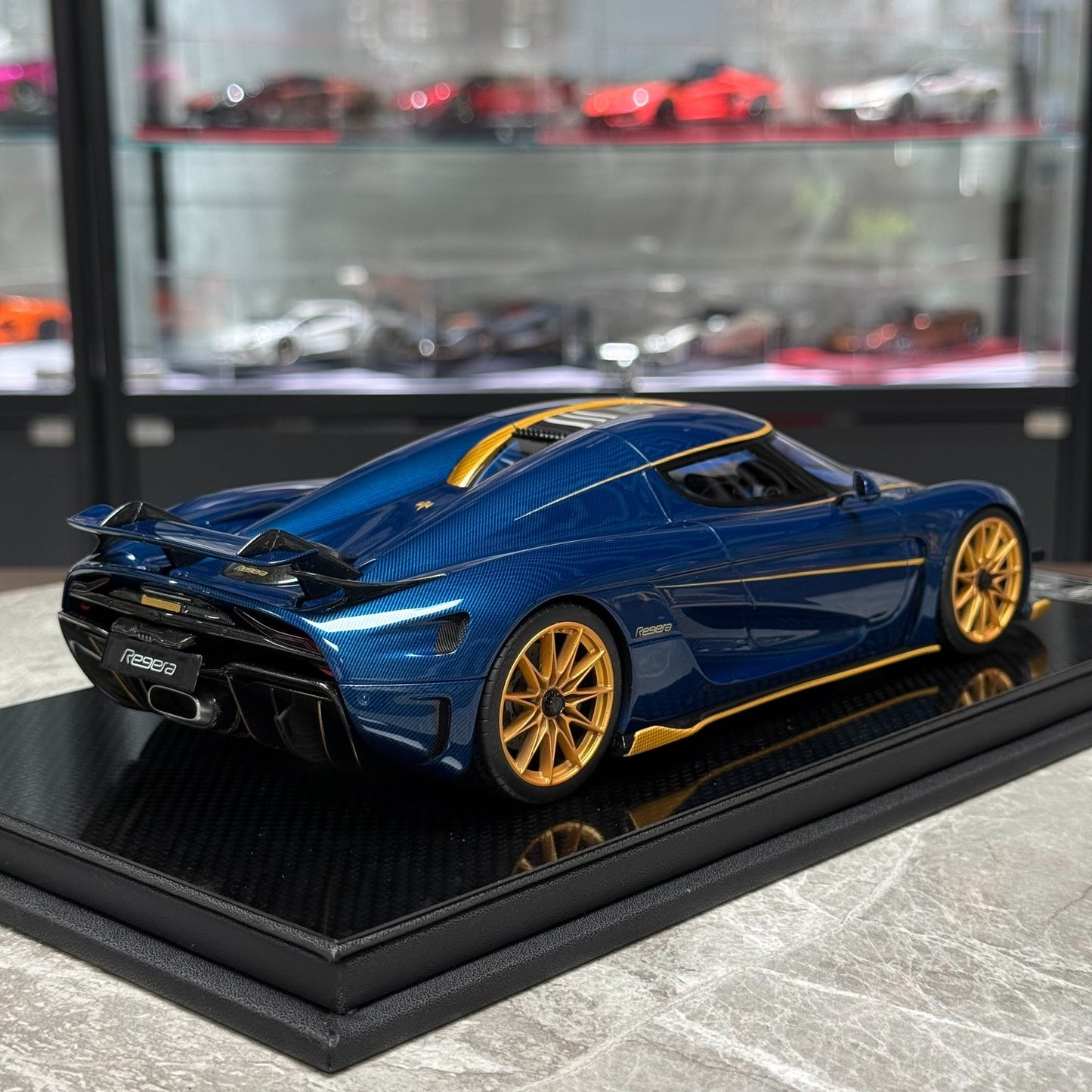 FrontiArt Koenigsegg Regeara 1:18 Resin Model image 6