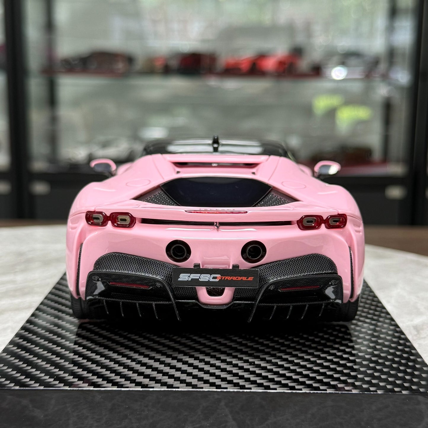 Vehicle Art Ferrari SF90 1:18 Resin Model image 6