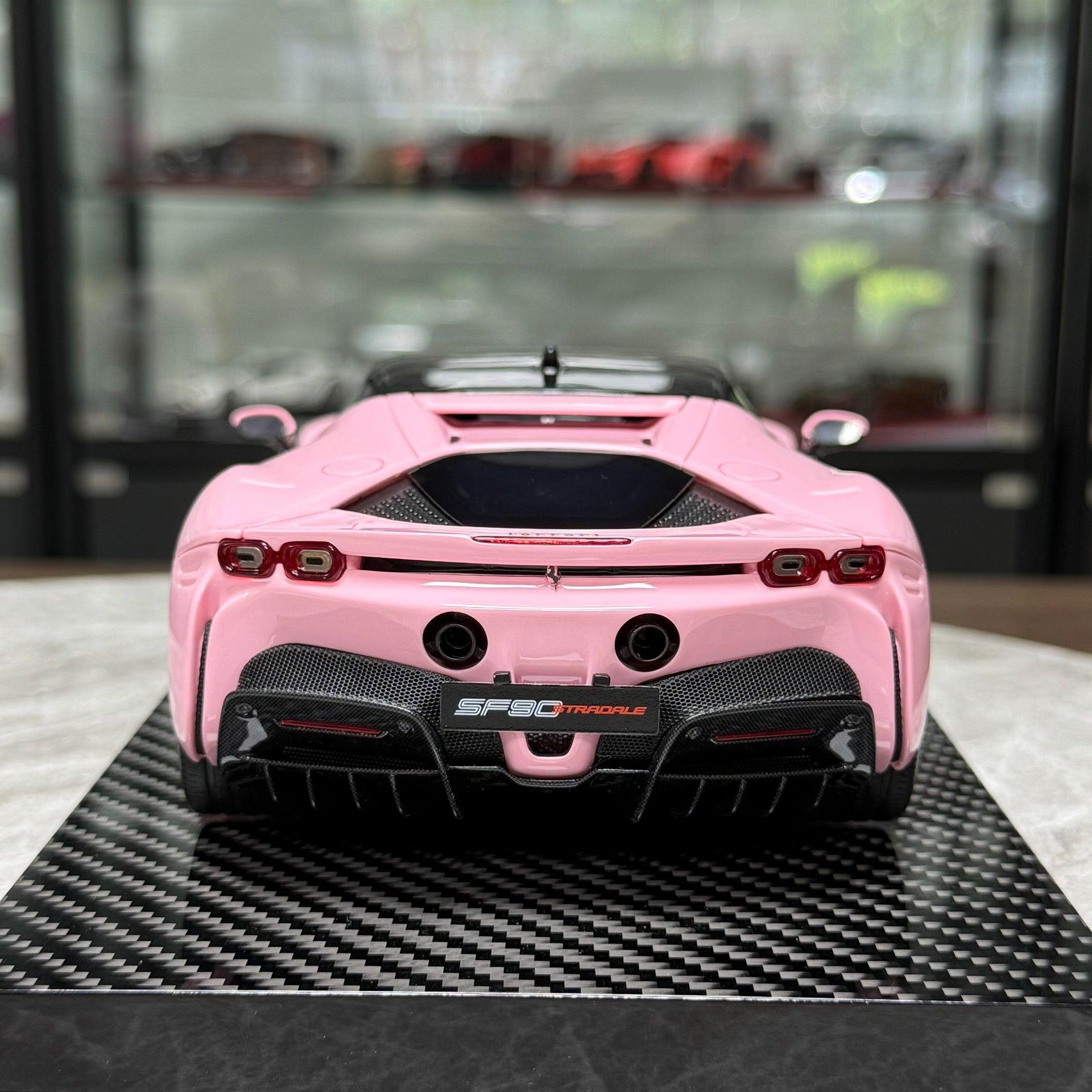 Vehicle Art Ferrari SF90 1:18 Resin Model image 6