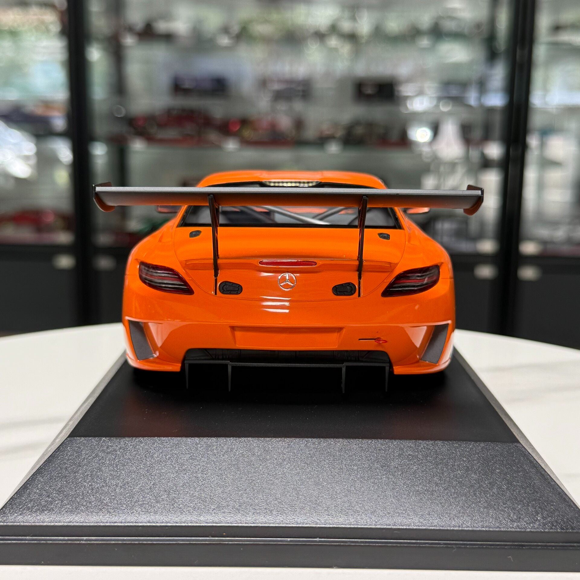 MINICHAMPS Mercedes-Benz SLS AMG GT3 1:18 Alloy Model image 6