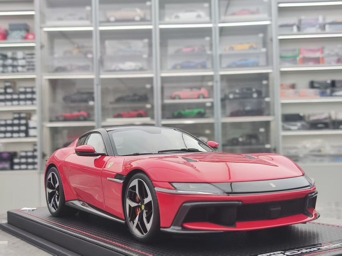 MR Ferrari 12 Cilindri FE043C 1:18 - immagine 6