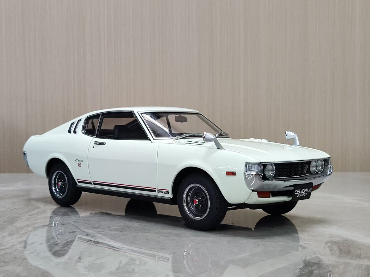 AR AUTO Art 1 18 Toyota CELICA 2000GT RA25 1:18 White - immagine 6
