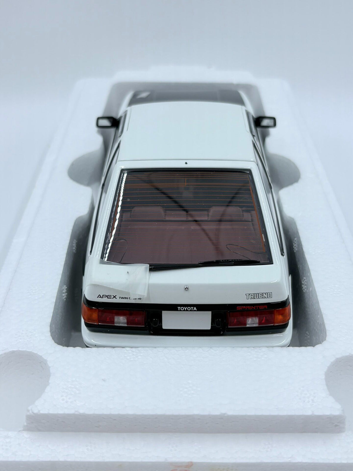 AUTOart 1 18 ToyotaAE 86 GT 1:18 - immagine 6