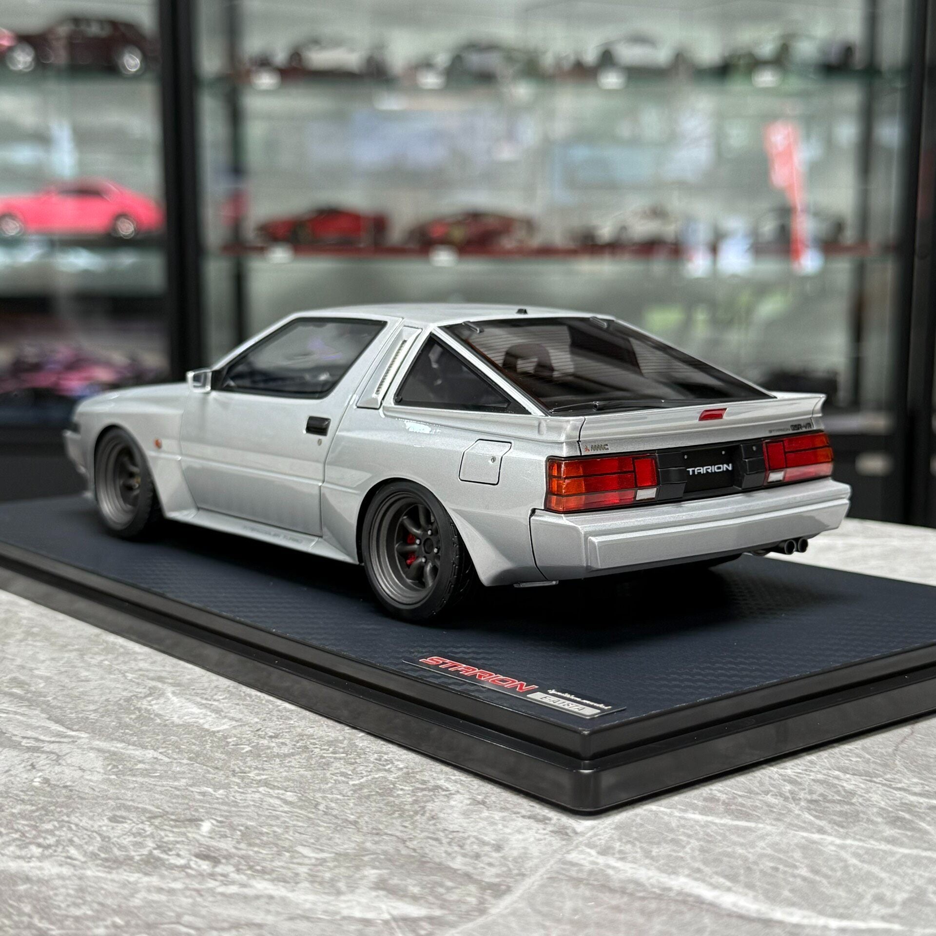 Ignition Model Mitsubishi STARION 2600 GSR-VR 1:18 Resin Model image 6