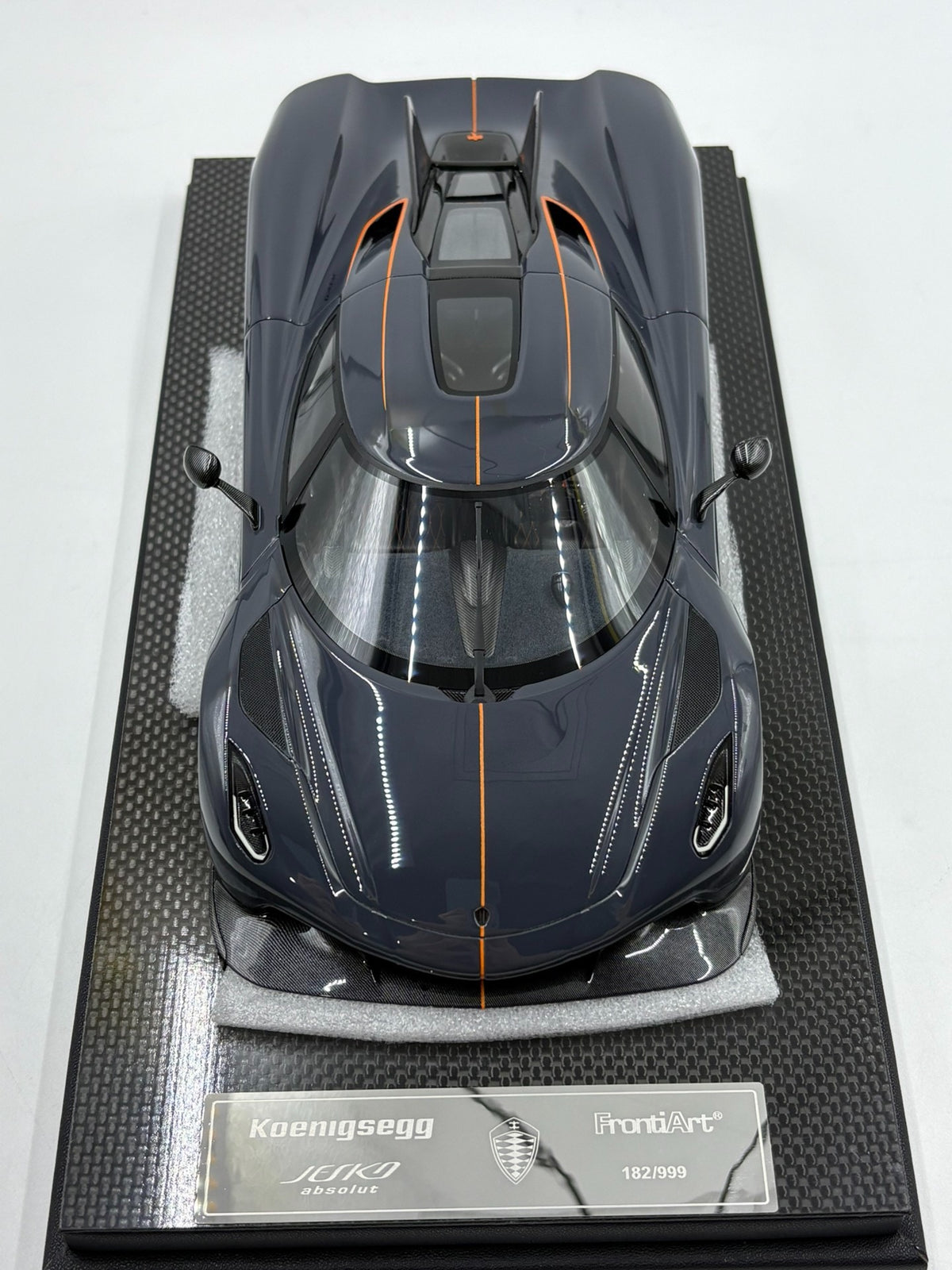 FRONTIART KoenigseggJesko absol 1:18 - immagine 6