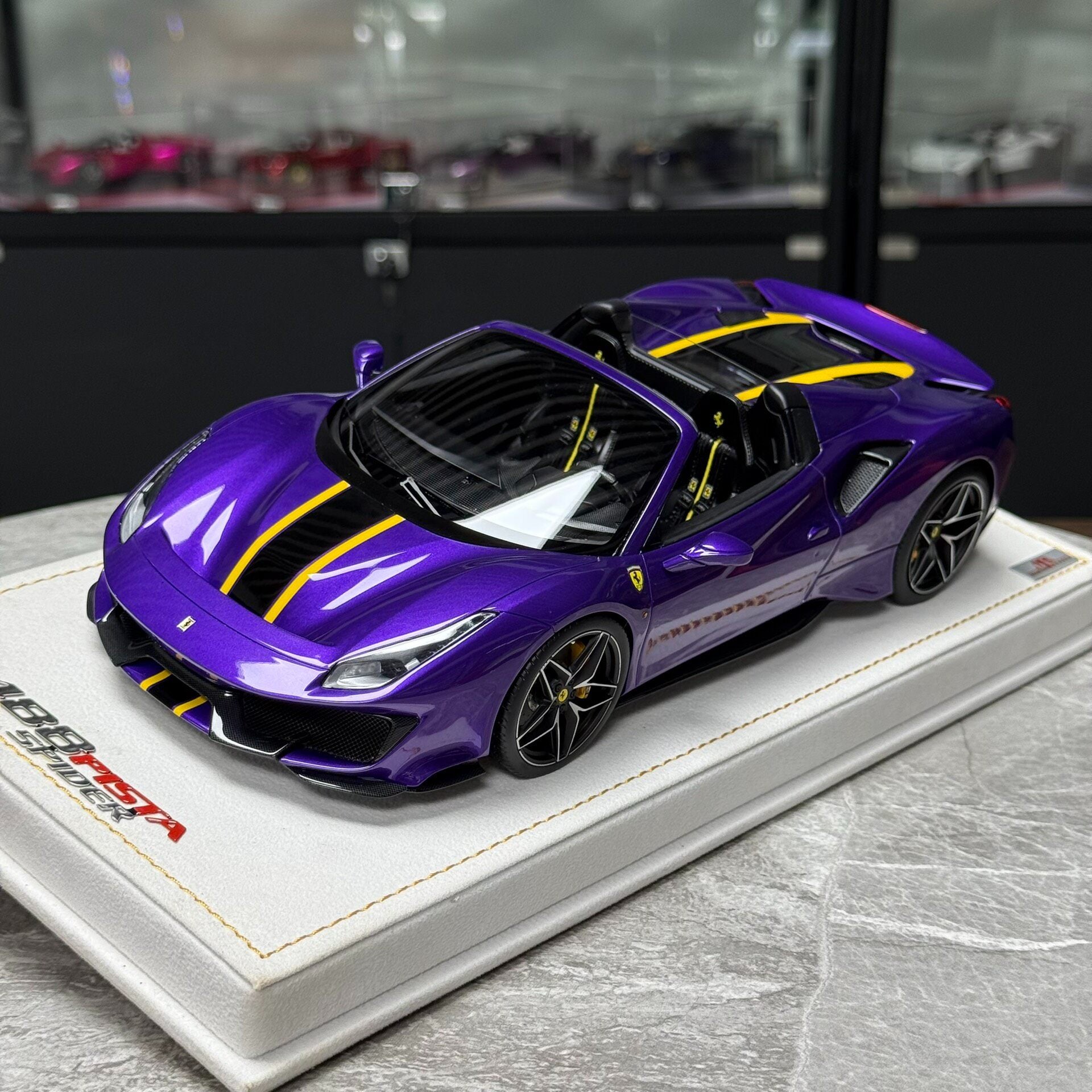 MR Ferrari 488 Pista 1:18 Resin Model image 6