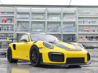 GT Spirit Porsche 911 991.2 RS WP Yellow 1:12 Yellow - immagine 6