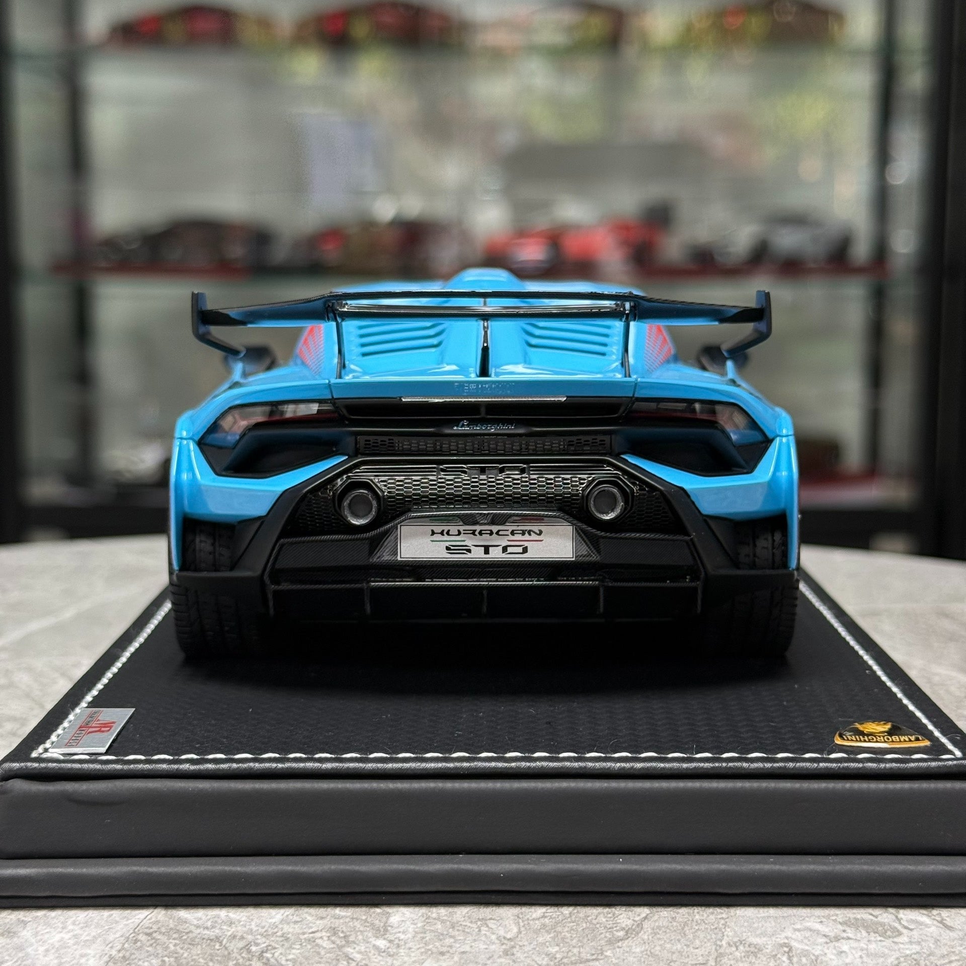 MR Lamborghini 1:18 Resin Model image 6