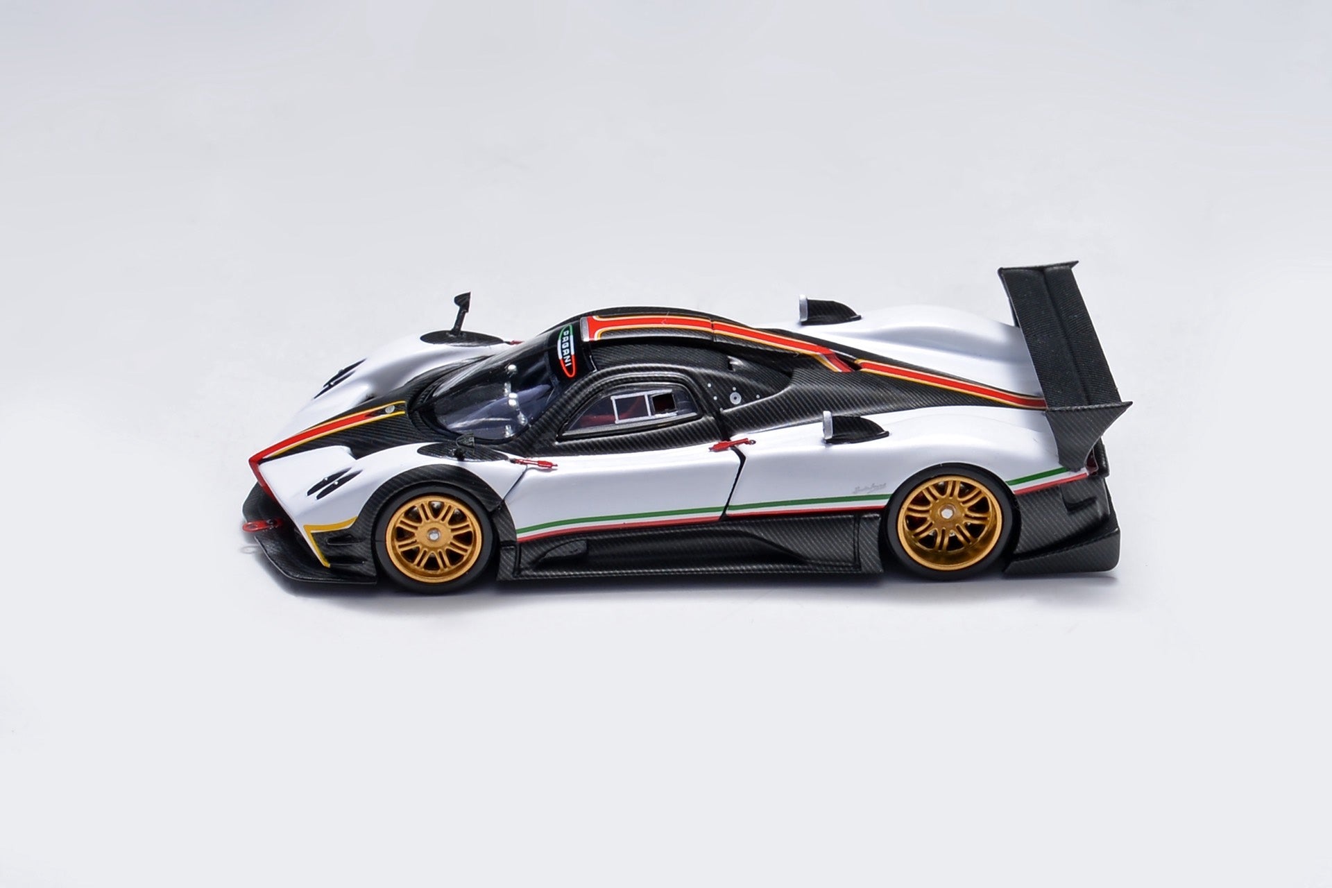 ARbox Pagani Zonda R 1:64 Alloy Model image 6