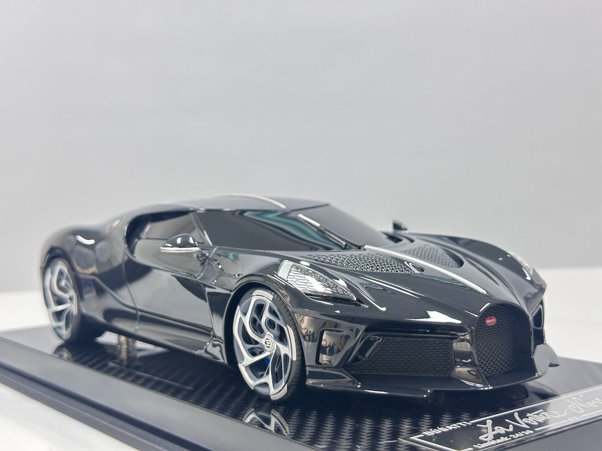 Scale Model 18 Bugatti BlackCarbon Fibre 1:18 - immagine 6