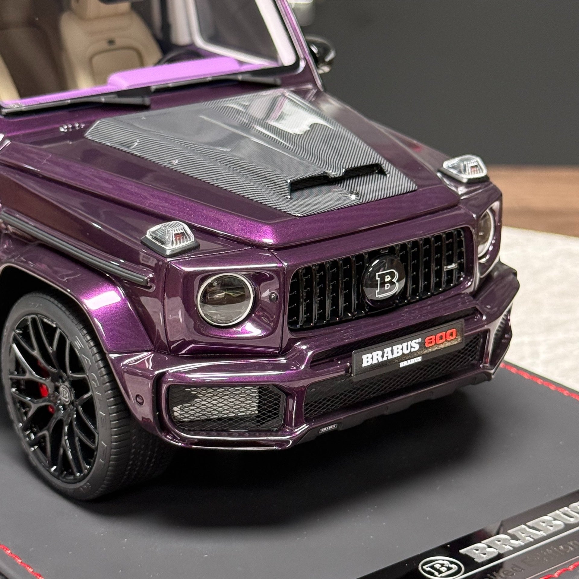 BBA Model Mercedes-Benz Brabus G800 1:18 Resin Model image 6
