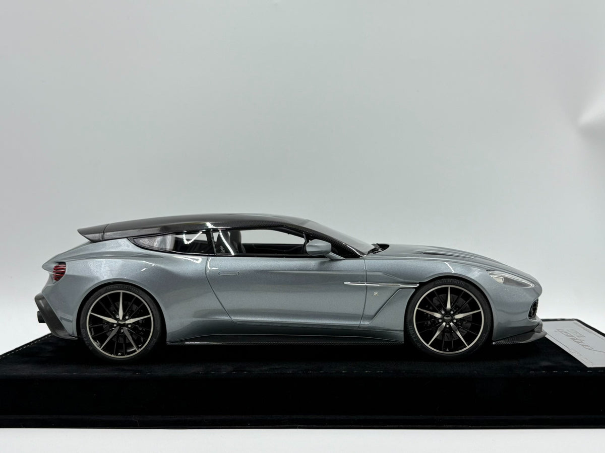 HH MODEL Aston Martin Zagato Shooting brake 1/18ResinModel - immagine 6