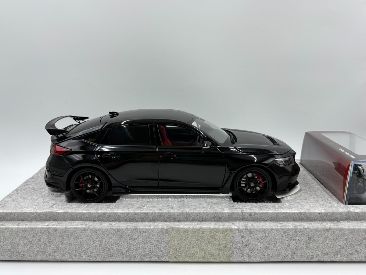 Scale Model MH MOTORHELIX 1 18 F 1:18 - immagine 7