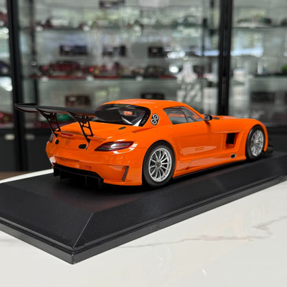 MINICHAMPS Mercedes-Benz SLS AMG GT3 1:18 Alloy Model image 7