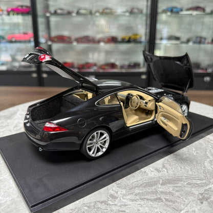 AUTOart Jaguar XK Coupe 1:18 Alloy Model image 7