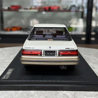 Ignition Model Toyota Crown 2.8 G(120) 1:18 Resin Model image 7