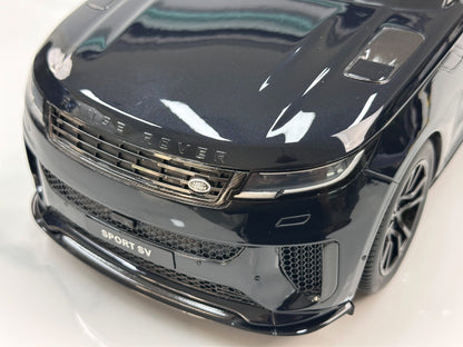 GT Spirit Land Rover Range SV EDIT TWO 1:12 Black - immagine 7
