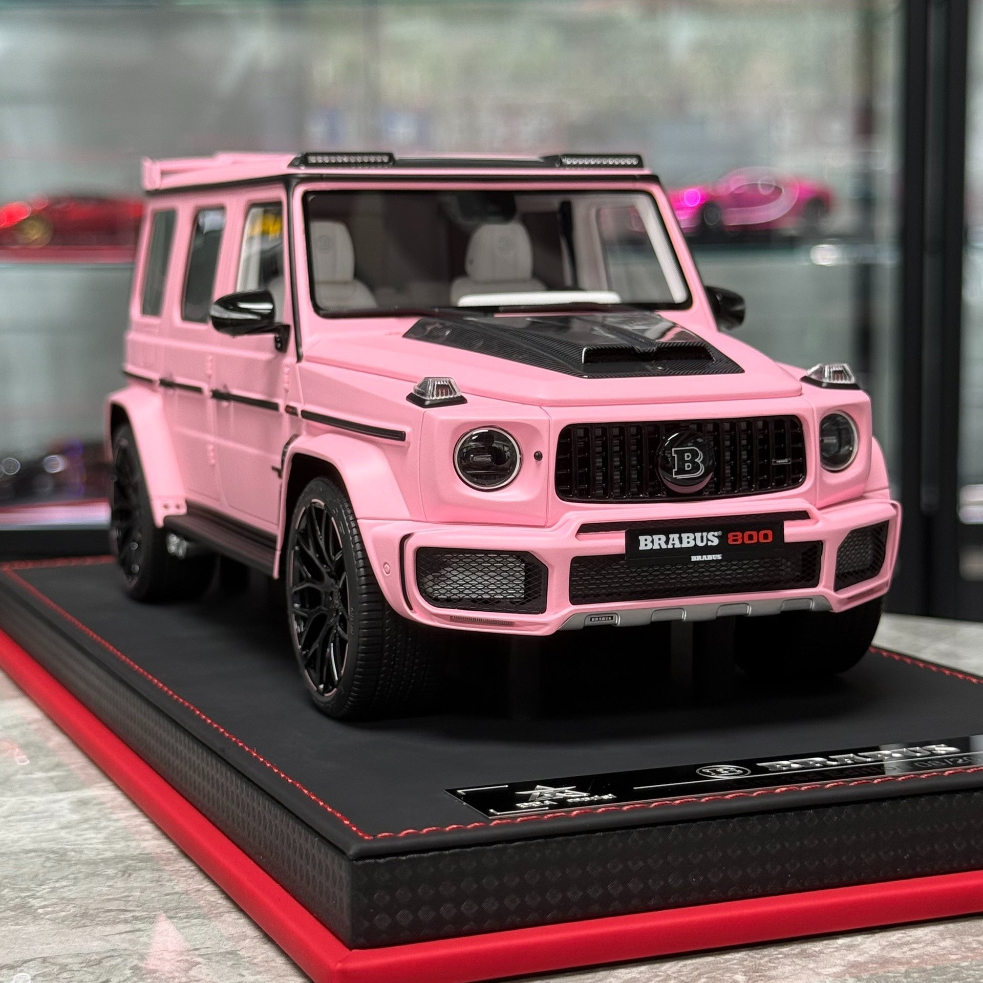 BBA Model Mercedes-Benz Brabus G800 1:18 Resin Model image 7