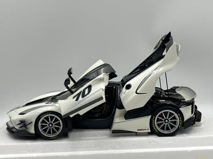 BBR 1 18 Ferrari fxxk EVO 1:18 White - immagine 7