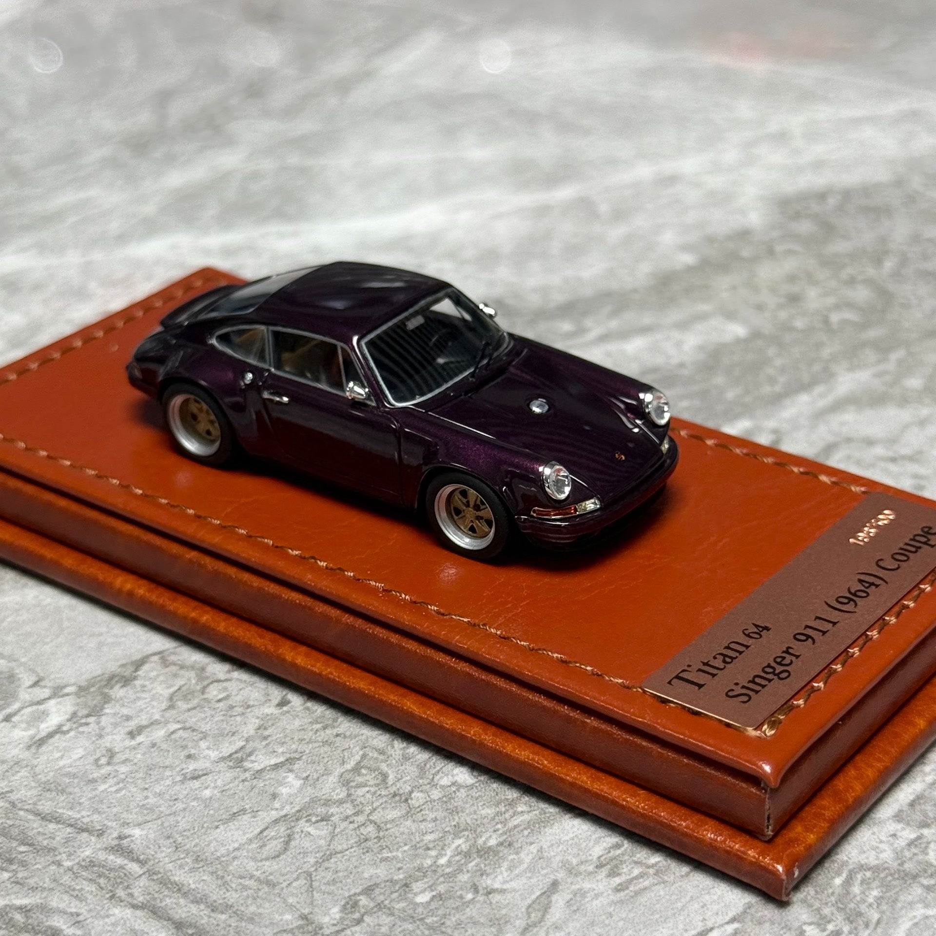 Make Up Porsche Singer 911 (964) Coupe 1:64 Resin Model image 7