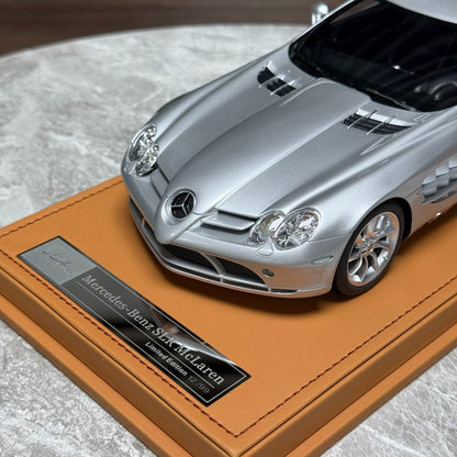 IVY Model Mercedes-Benz SLR Mclaren SLR 722 1:18 Resin Model image 7