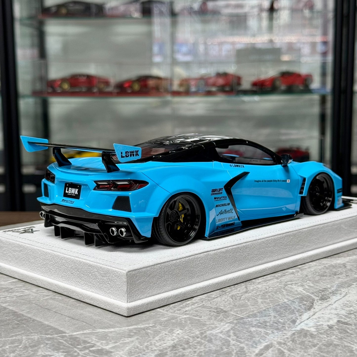 BBA Model Chevrolet Corvette C8 LB 1:18 Resin Model image 7