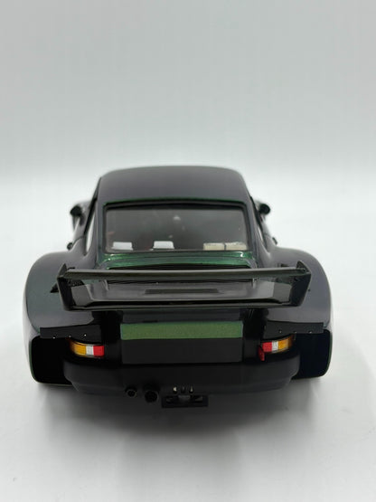 Scale Model EXOTO Porsche 935 Turbo S Standox Avus Galaxy 1:18 Green - immagine 7