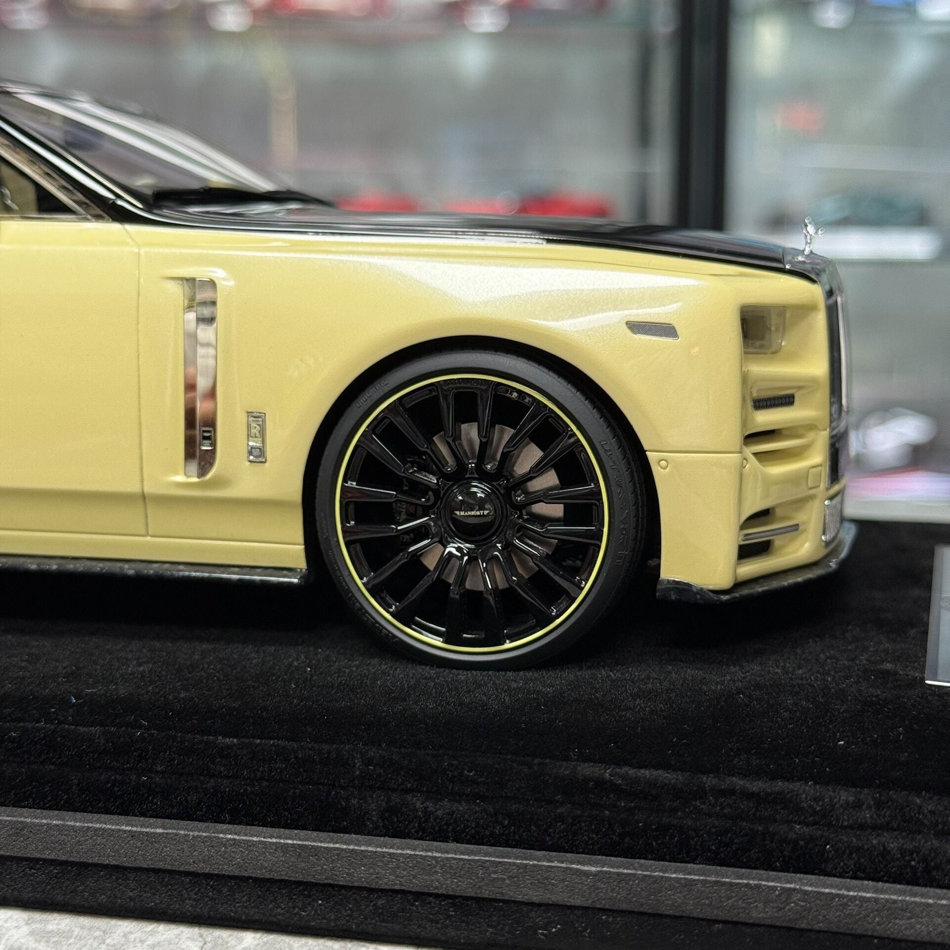 Mansory Rolls-Royce Phantom 1:18 Resin Model image 7