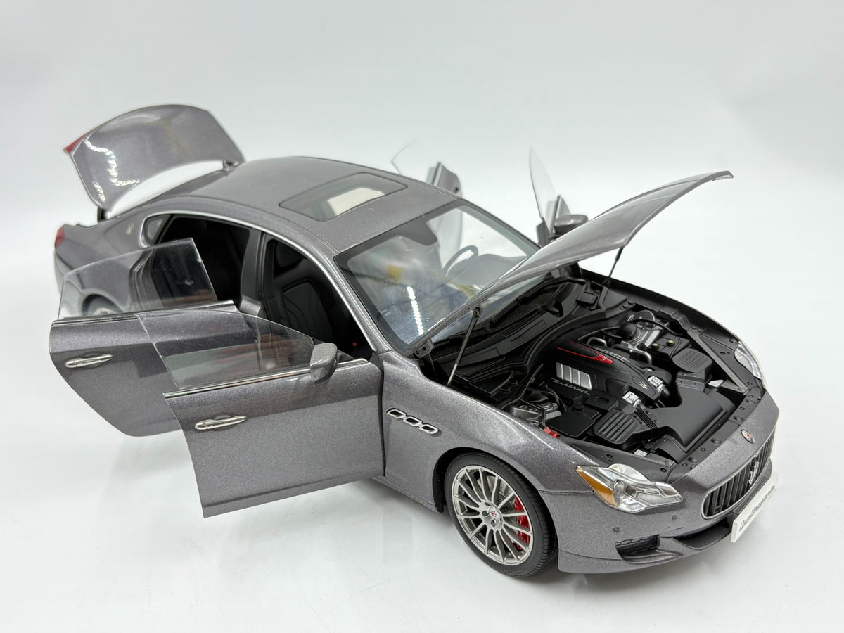 AUTOart 1 18 OpeningModel 1:18 - immagine 7