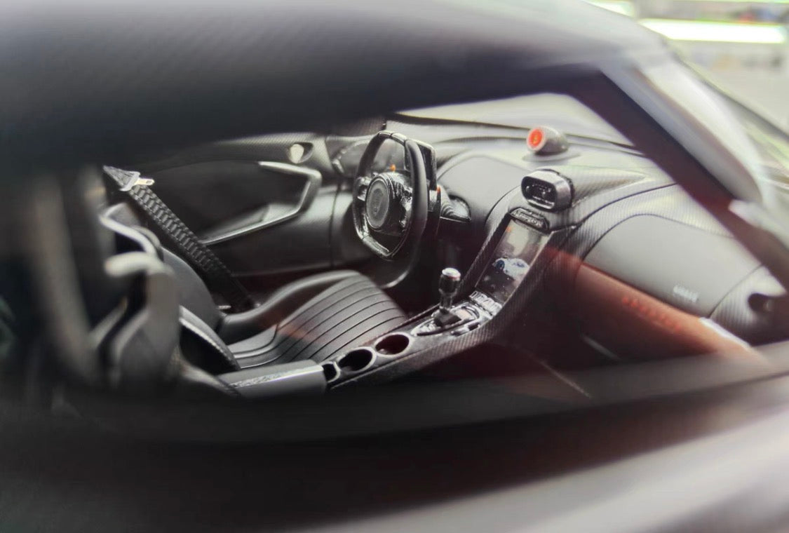 FA 1/18 Koenigsegg Jesko Full Carbon FA157