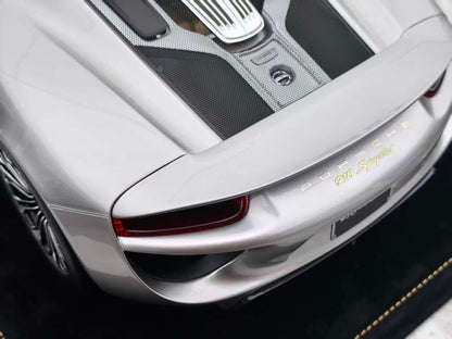 Scale Model 8 Porsche 918 spyde 1:8 Silver - immagine 8