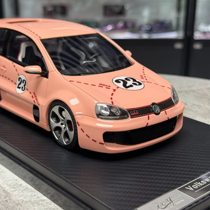 IVY Model Volkswagen W12 650 1:18 Resin Model image 8