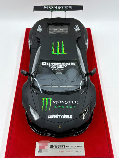 Scale Model LB-works LamborghiniAventador LP 1:18 - immagine 8