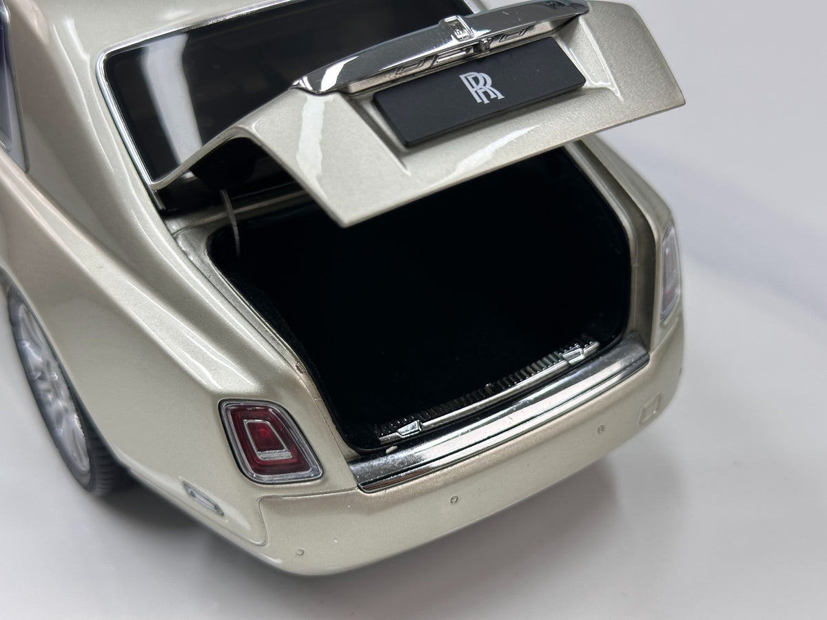 ZP Rolls-Royce Phantom ZP116 1:18 - immagine 8