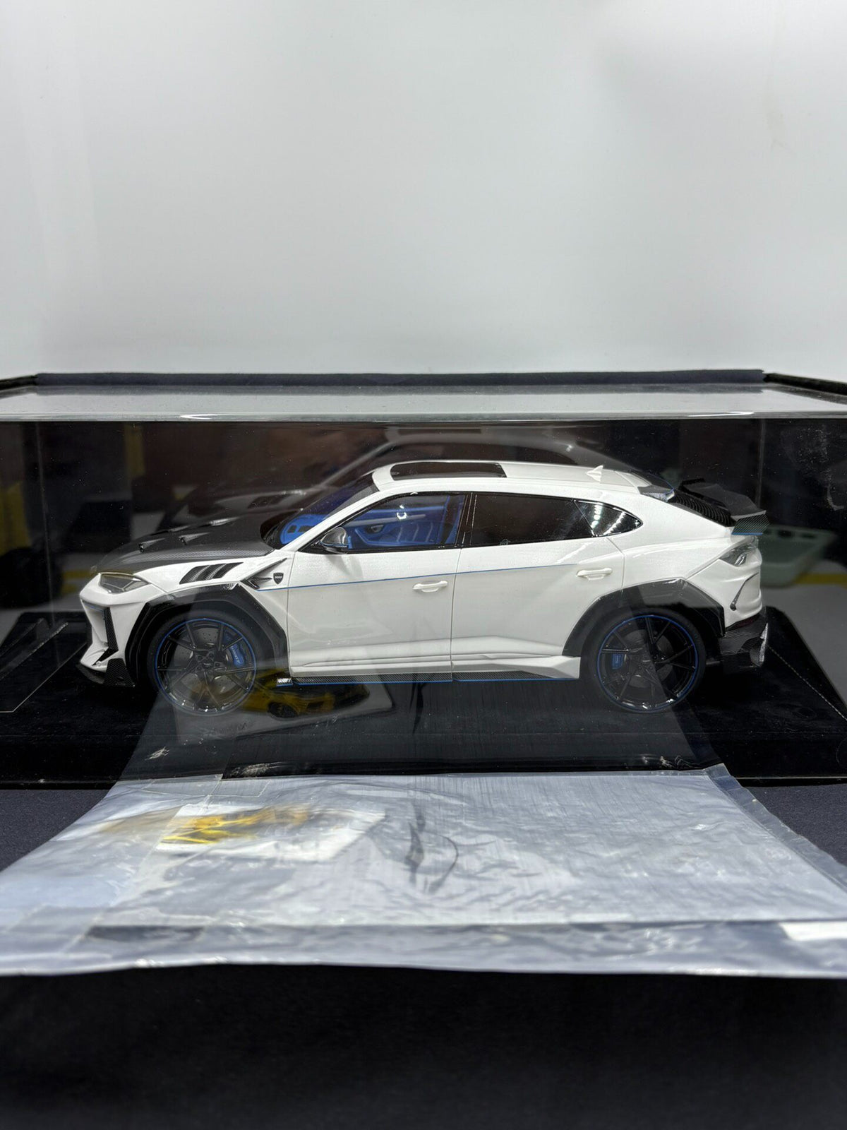 Scale Model mansoryLamborghiniurus - immagine 8